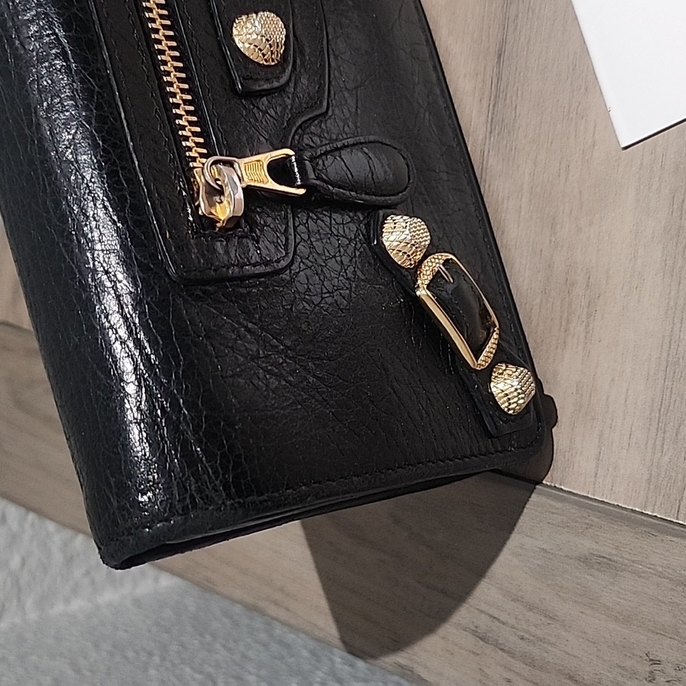 AUTHENTIC BALENCIAGA WALLET - Picture 4 of 14